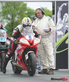 Motorcycle-Mojo_08_Isle-of-Man
